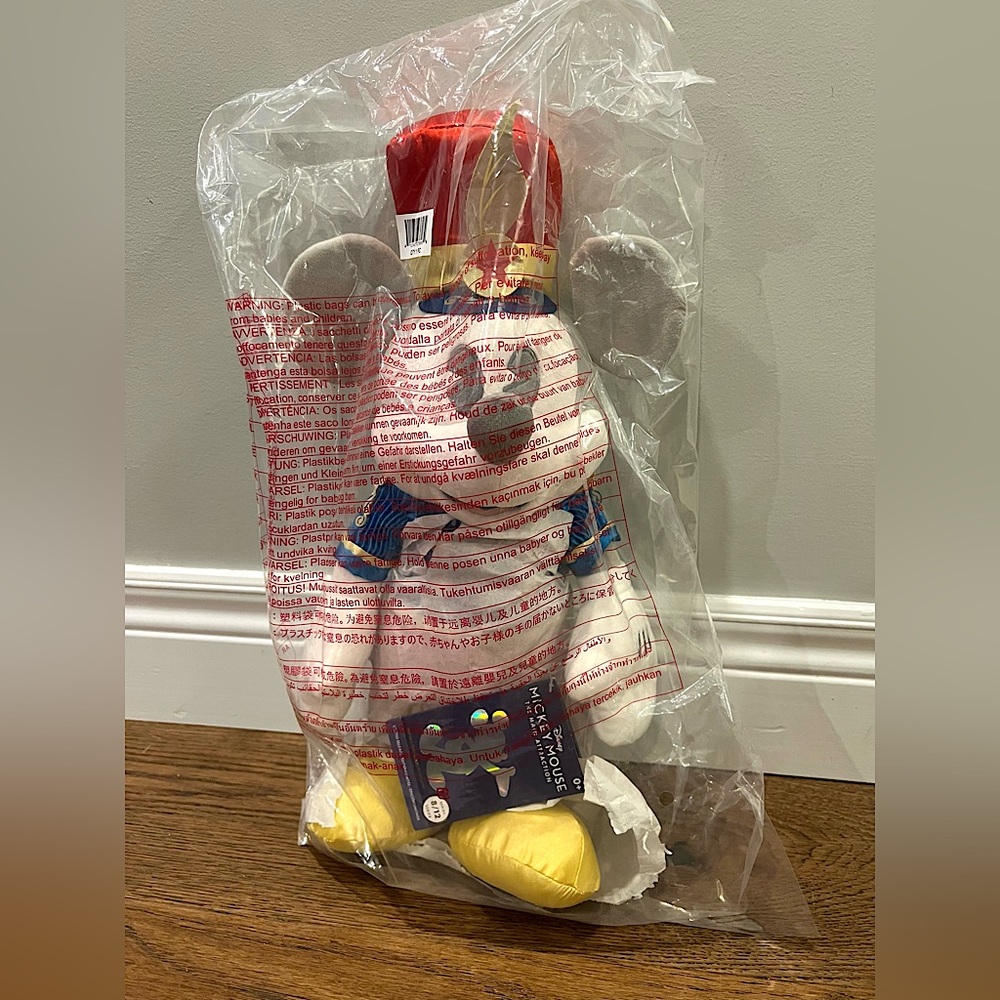 Mickey Mouse the Main Attraction Plush 8/12 - Dumbo the Flying Elephant